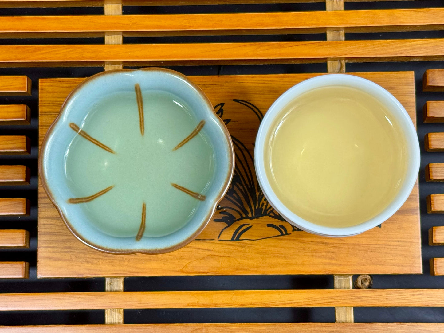 Bird’s Tongue Premium Green Tea